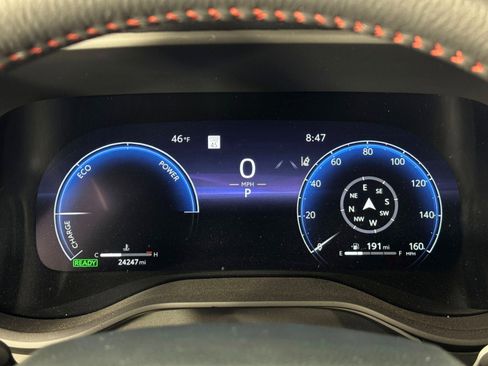 Used 2025 Toyota Sienna XSE w/ XSE Plus Package image 18