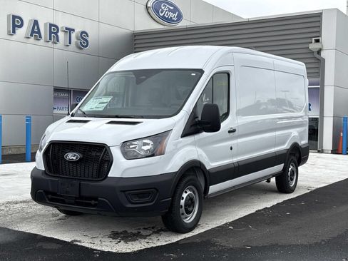 New 2026 Ford Transit 250 148 Medium Roof w/ Load Area Protection Package RWD image 7
