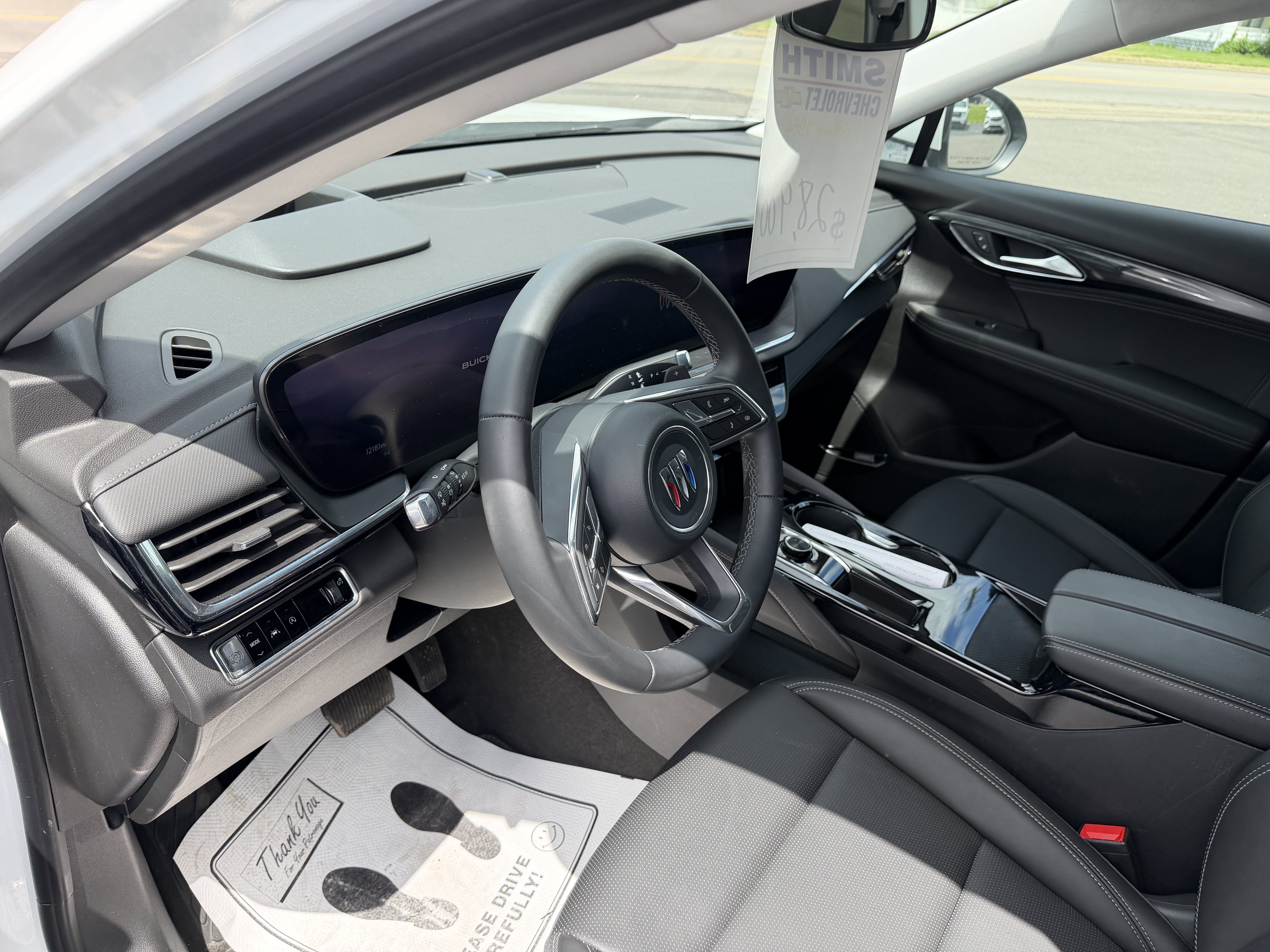 Used 2025 Buick Envision Preferred AWD/4WD image 12