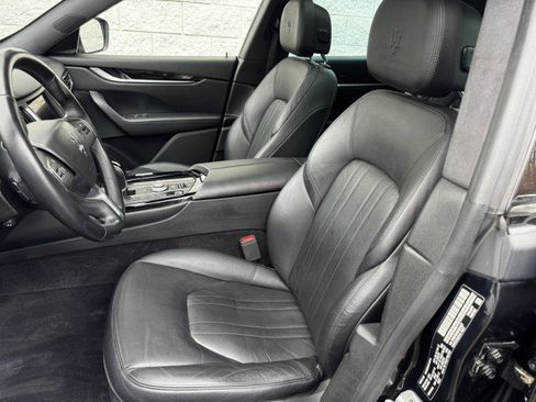 Used 2018 Maserati Levante image 7