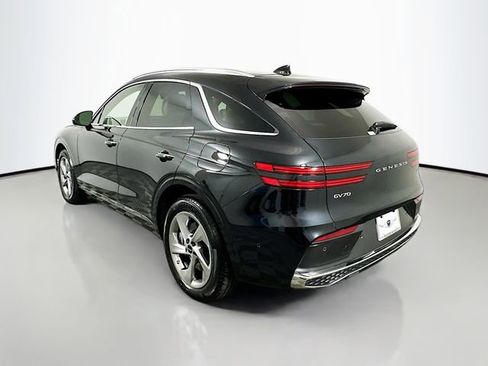 Certified 2026 Genesis GV70 2.5T Advanced image 7