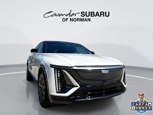 Used 2025 Cadillac Lyriq Sport AWD/4WD image 1