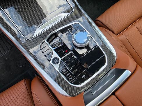 New 2026 BMW X5 M60i AWD/4WD image 14
