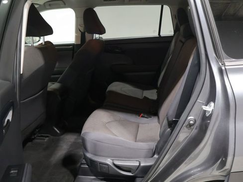 Used 2023 Toyota Highlander LE AWD/4WD image 17