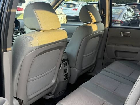 Used 2015 Honda Pilot SE image 19
