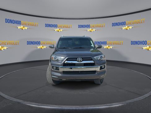 Used 2022 Toyota 4Runner Limited AWD/4WD image 6