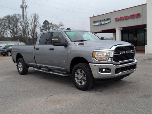 Used 2024 RAM 2500 Big Horn image 7