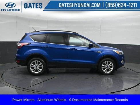 Used 2018 Ford Escape SE AWD/4WD image 3