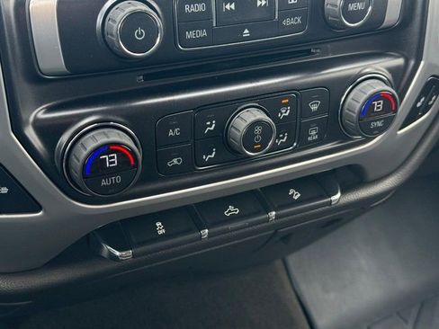 Used 2015 GMC Sierra 1500 SLE w/ SLE Value Package image 19