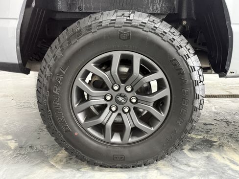 Used 2023 Ford F150 Lariat w/ Equipment Group 502A High image 35