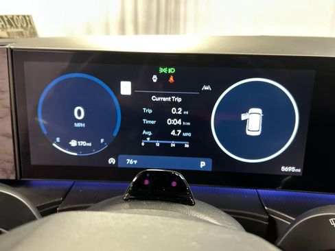 Used 2025 Hyundai Santa Fe Calligraphy image 14