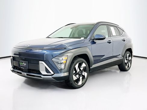 Used 2024 Hyundai Kona Limited AWD/4WD image 3
