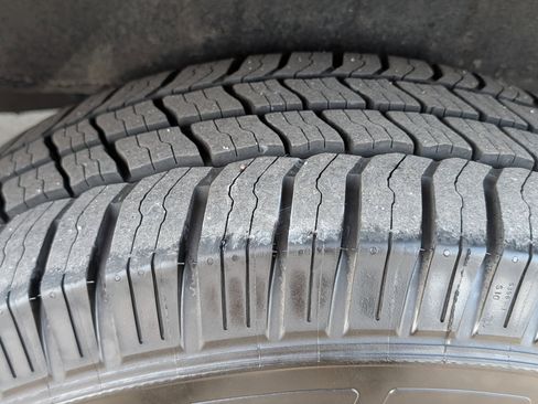 Used 2024 Mercedes-Benz Sprinter 2500 image 16