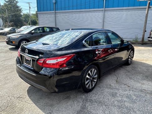 Used 2017 Nissan Altima 2.5 SV FWD image 13