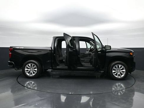 Used 2021 Chevrolet Silverado 1500 Custom AWD/4WD image 49