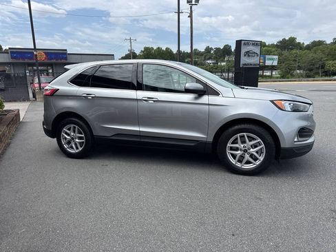 Used 2023 Ford Edge SEL w/ Convenience Package AWD/4WD image 9