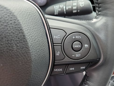 Used 2024 Toyota RAV4 Limited w/ Advanced Technology Package AWD/4WD image 31
