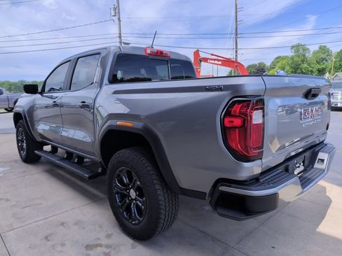 Used 2024 GMC Canyon Elevation w/ Convenience Package AWD/4WD image 7