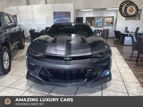 Used 2016 Chevrolet Camaro SS image 1
