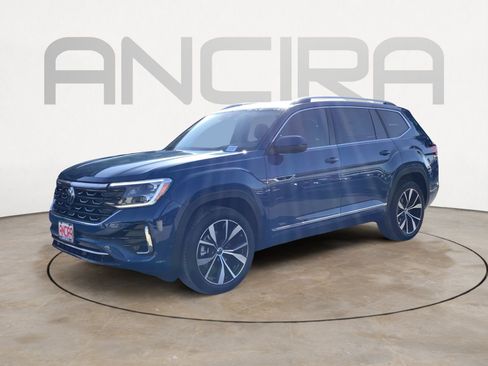 New 2025 Volkswagen Atlas SEL Premium R-Line AWD/4WD image 4