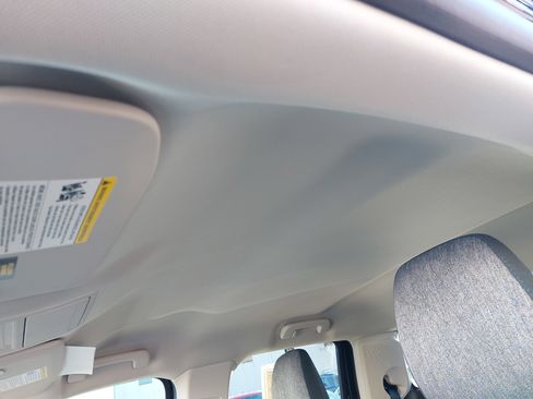 Used 2025 Ford Maverick XLT w/ Equipment Group 302A image 32