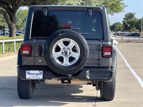 Used 2020 Jeep Wrangler Unlimited Sport S AWD/4WD image 5