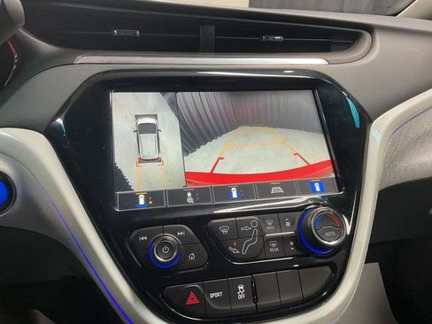 Used 2020 Chevrolet Bolt Premier w/ Infotainment Package image 11