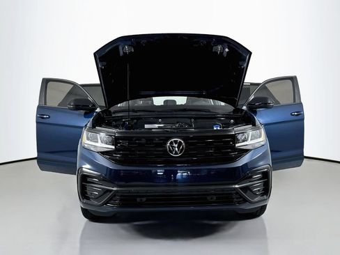 Used 2023 Volkswagen Atlas Cross Sport SEL R-Line AWD/4WD image 21