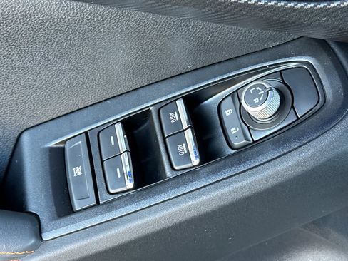 New 2025 Subaru Crosstrek 2.5i Limited w/ Popular Package #4A image 11