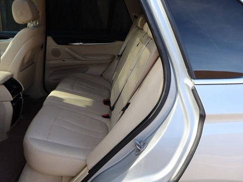 Used 2015 BMW X5 xDrive35i image 21