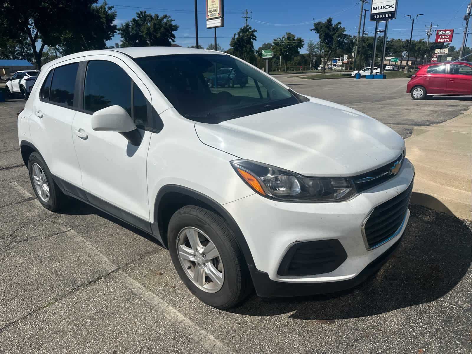 Used 2022 Chevrolet Trax LS w/ Tint and Cruise Package AWD/4WD image 3