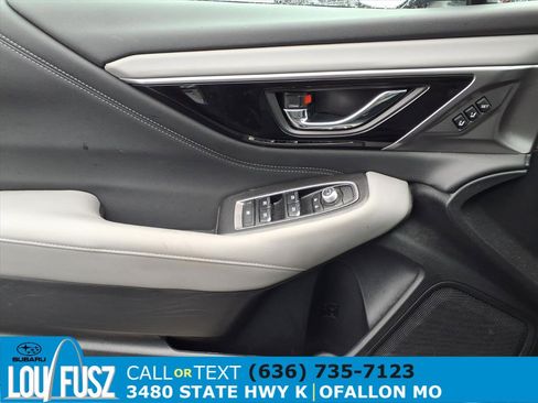Used 2023 Subaru Outback Limited image 21