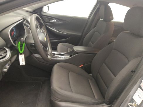 Used 2023 Chevrolet Malibu LT FWD image 17