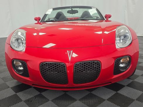 Used 2009 Pontiac Solstice GXP w/ Club Sport Package image 8