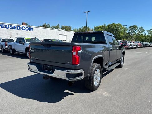 Used 2020 Chevrolet Silverado 2500 LTZ w/ LTZ Plus Package AWD/4WD image 4