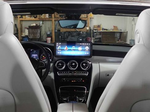 Used 2017 Mercedes-Benz C 300 Cabriolet image 77