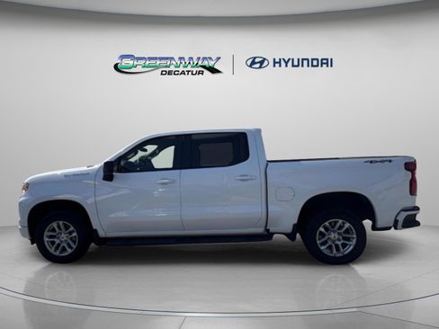 Used 2023 Chevrolet Silverado 1500 RST image 4