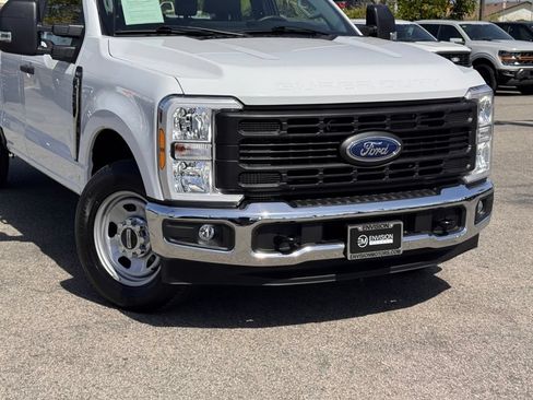 Used 2024 Ford F350 XL w/ XL Chrome Package RWD image 3