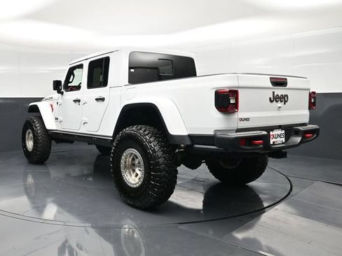Used 2020 Jeep Gladiator Rubicon AWD/4WD image 12