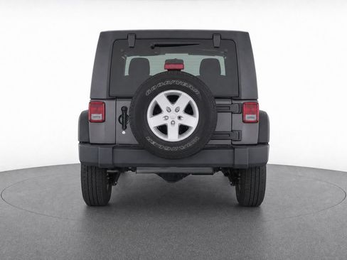 Used 2017 Jeep Wrangler Sport w/ Quick Order Package 24S AWD/4WD image 10