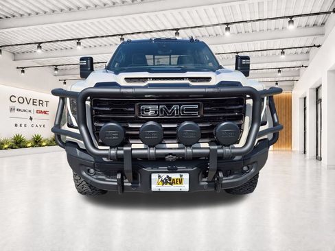 New 2026 GMC Sierra 2500 AT4X w/ AT4X AEV Edition AWD/4WD image 4