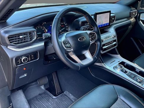 Used 2023 Ford Explorer Timberline w/ Timberline Technology Package AWD/4WD image 7