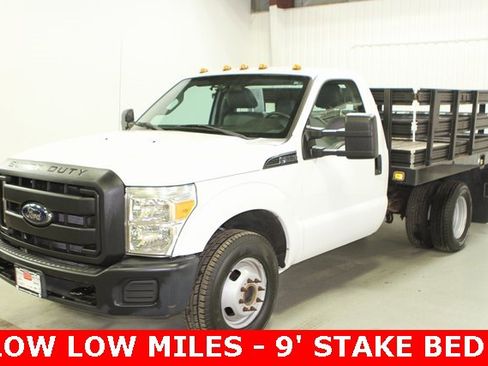 Used 2016 Ford F350 XL image 2