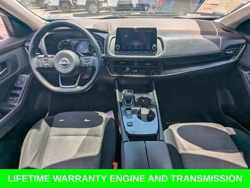 Used 2023 Nissan Rogue SV FWD image 16