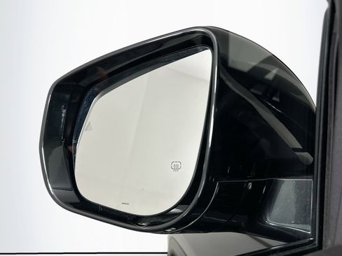 Used 2023 Jeep Grand Cherokee L Limited image 16