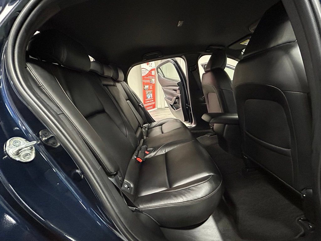Used 2024 MAZDA MAZDA3 s FWD image 41