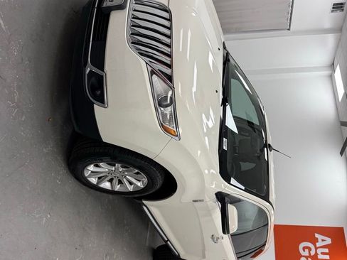 Used 2012 Lincoln MKX AWD image 4