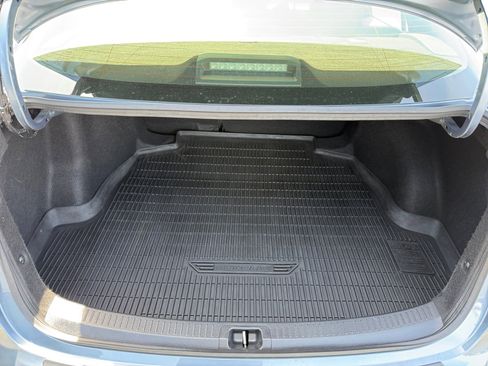Used 2025 Toyota Corolla SE FWD image 17