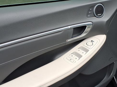 Used 2023 Hyundai Sonata Limited w/ Cargo Package FWD image 5