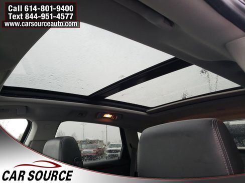 Used 2015 Cadillac SRX Luxury image 23